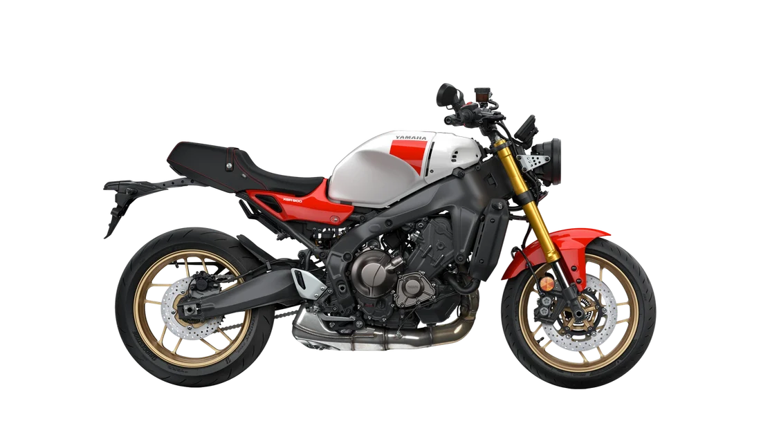 XSR900