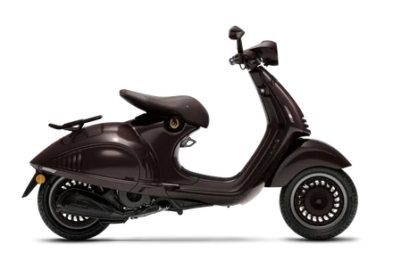 Vespa 946 Horse