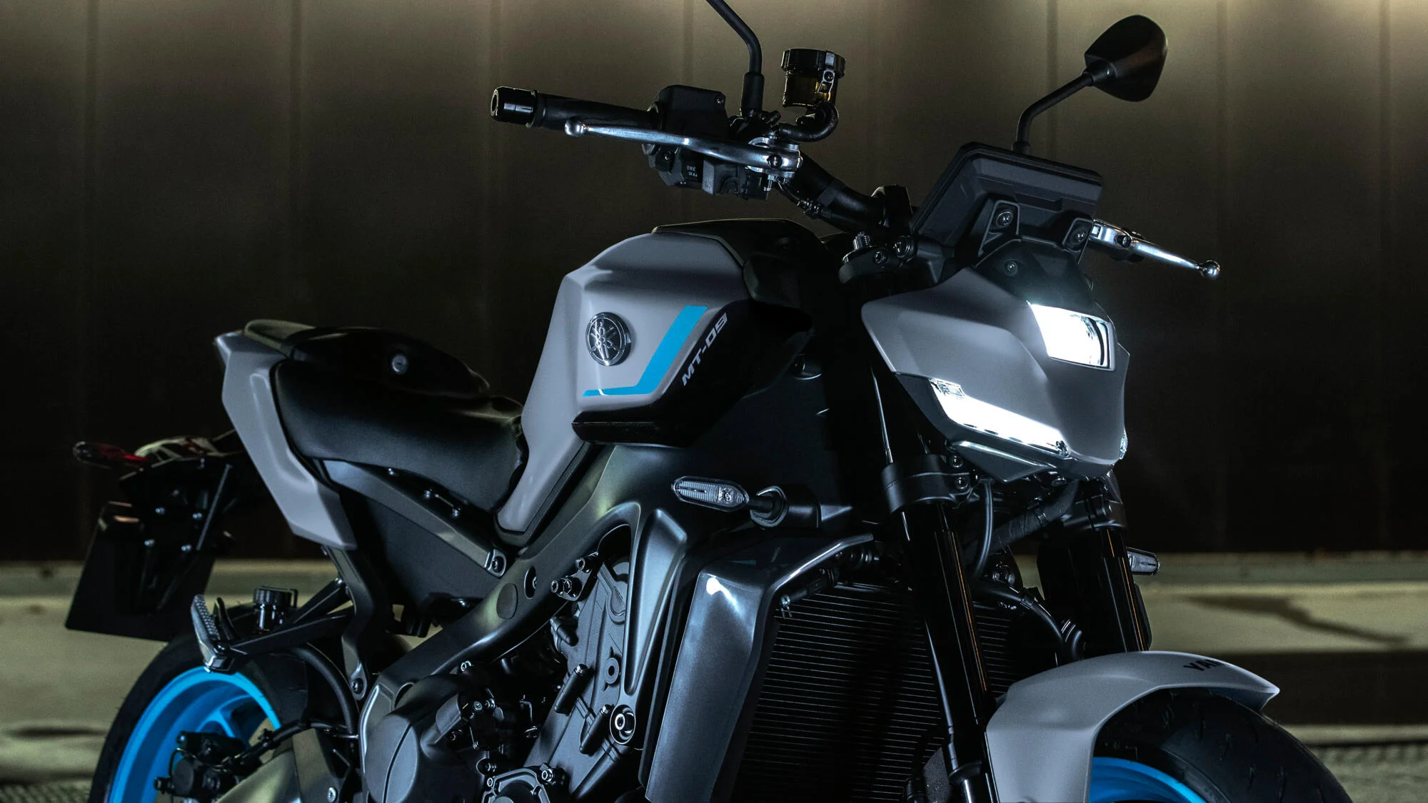 MT-09